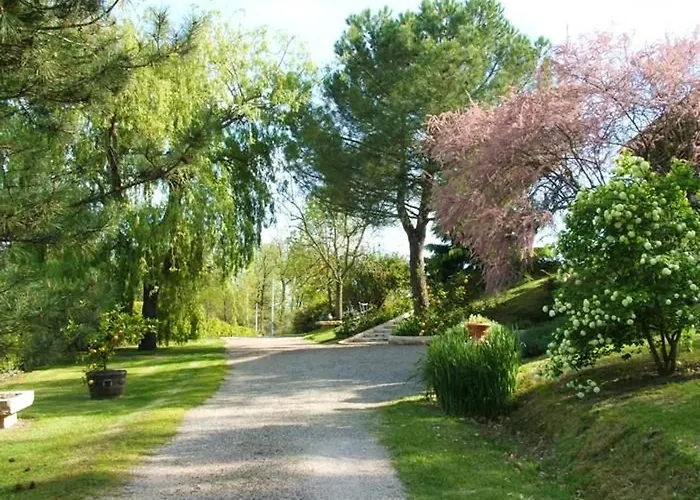 Avec Piscine A 40 M² Montpezat-de-Quercy